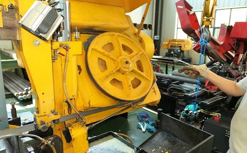 塘厦镇金属带锯床的日常使用和保养注意事项！